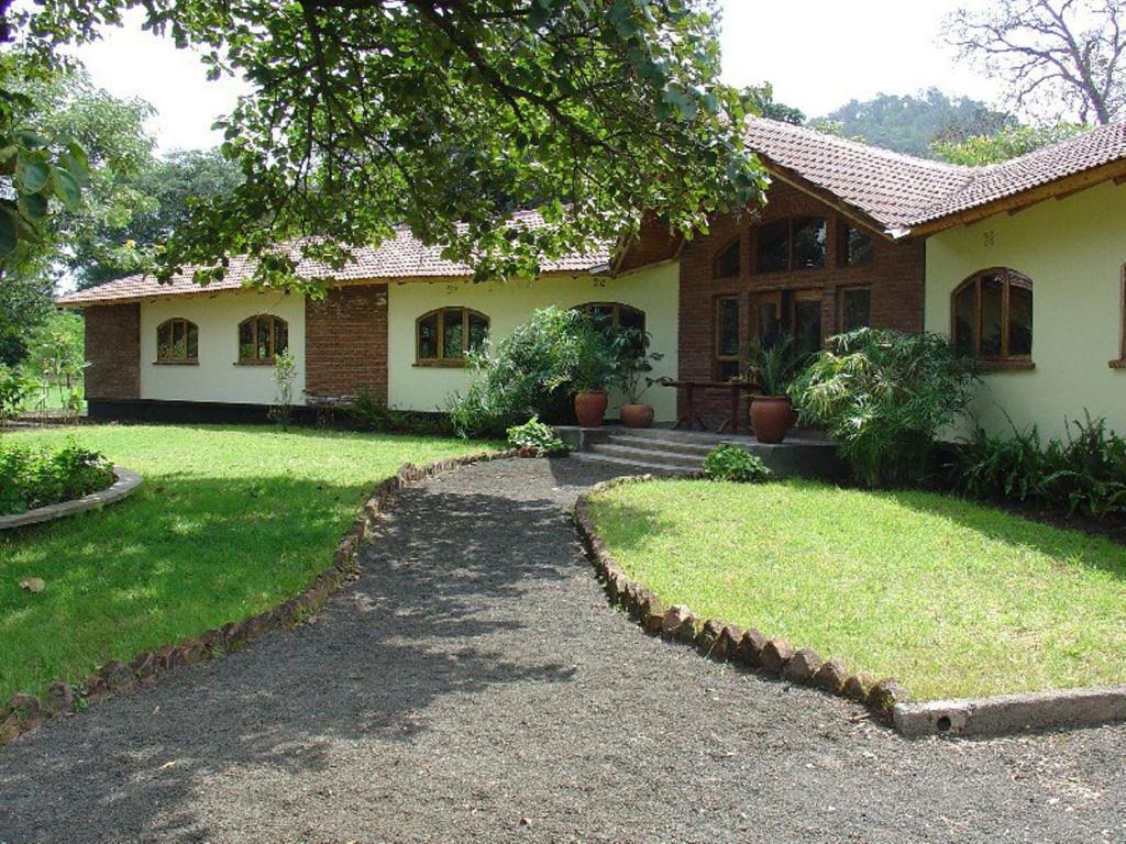 Moivaro Coffee Lodge Аруша Екстериор снимка